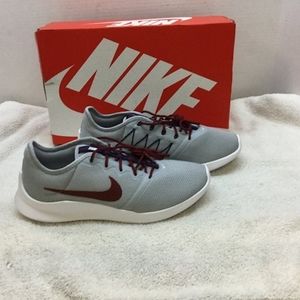 Nike Mens Vtr Sneaker Wolf Grey/Team Redblue